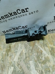 Накладка замка двери Mercedes C-Class W204 2010 C180 CGI