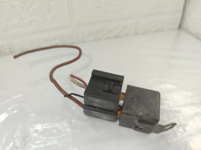 Фишка разъем Toyota Prius 1998 NHW10
