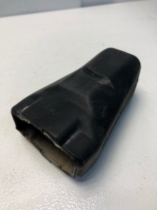 Пыльник ограничителя Volkswagen Passat B4