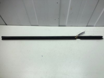 Бархотка внутренняя Opel Astra H 2004-2007 L48
