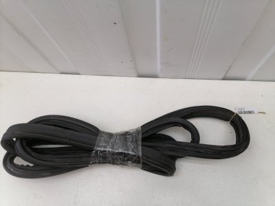 Уплотнитель багажника Toyota Rav4 A20