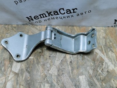Петля двери распашной Mercedes Vito 2013 639 рест