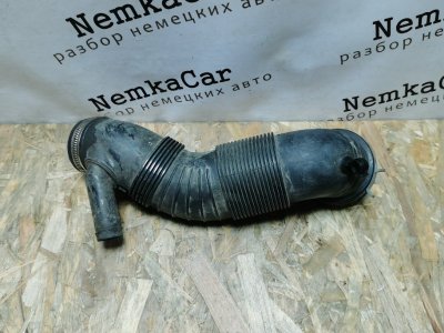 Патрубок воздушный 2,0 TDI Volkswagen Tiguan 2009 5N1