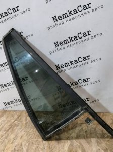 Стекло двери VOLVO XC90 2004