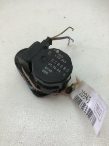 Сервопривод заслонки печки BMW