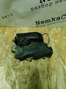 Замок двери Mercedes Vito 2006 639