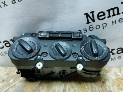 Блок управления климат-контролем Volkswagen Tiguan 2009 5N1