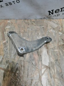 Кронштейн турбины Mercedes Vito 2006 639