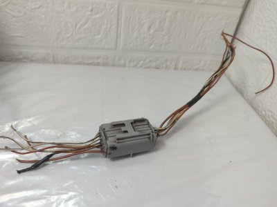 Фишка разъем Toyota Prius 1998 NHW10
