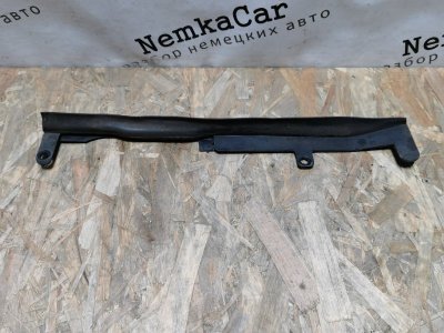 Кронштейн лючка топливного бака Mercedes Vito 2006 639