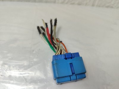 Фишка разъем Toyota Prius 1998 NHW10