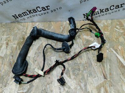 Проводка двери Mercedes C-Class W204 2010 C180 CGI