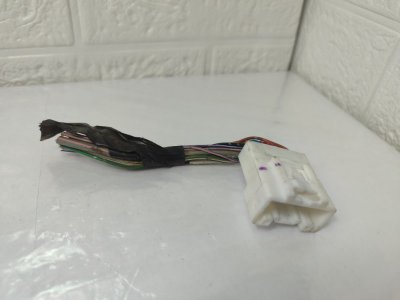 Фишка разъем Toyota Prius 1998 NHW10