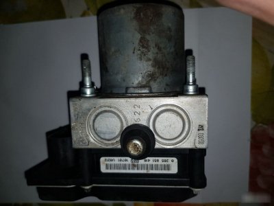 Блок ABS Citroen C5 2012 X7