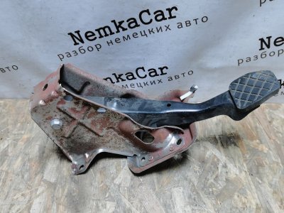 Педаль тормоза Volkswagen Tiguan 2010 5N1