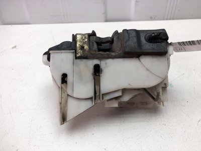 Замок двери Volkswagen Golf 3