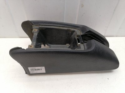 Консоль между сидений Opel Omega B