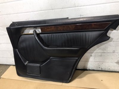 Обшивка двери Mercedes E-Classe 1993 W124 250D