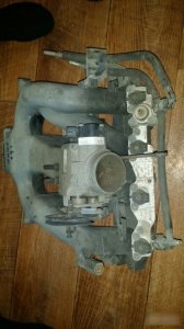 Впускной коллектор Ford Mondeo 2