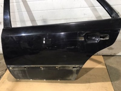 Дверь Mercedes E-Classe 1993 W124 250D