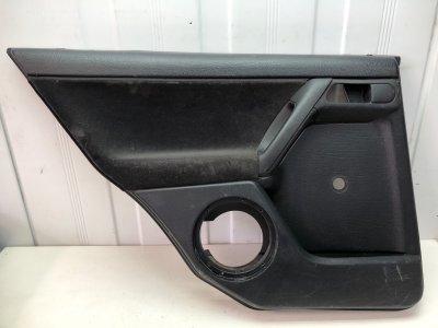 Обшивка двери Volkswagen Golf 3