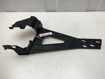 Кронштейн замка двери Ford Fusion