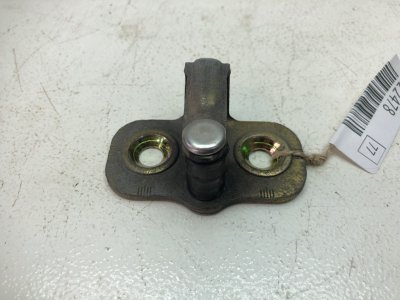 Петля замка двери Volkswagen Golf 3