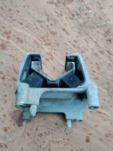 Опора двигателя OPEL Vectra B 2000