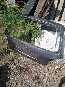 Дверь багажника Volkswagen Golf 3