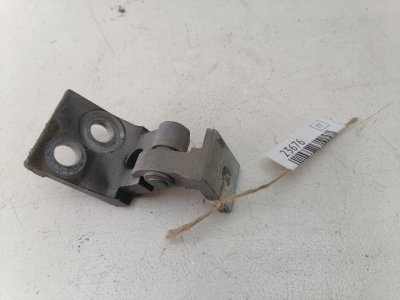 Петля двери верхняя Volkswagen Golf 3