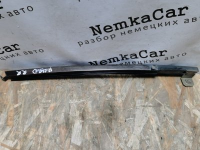 Направляющая стекла Mercedes W210 Рест 2000 Седан