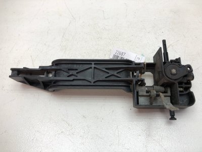 Кронштейн ручки двери Ford Fusion