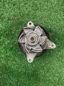 Помпа Mazda 3 BK