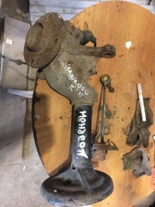 Поворотный кулак Ford Mondeo