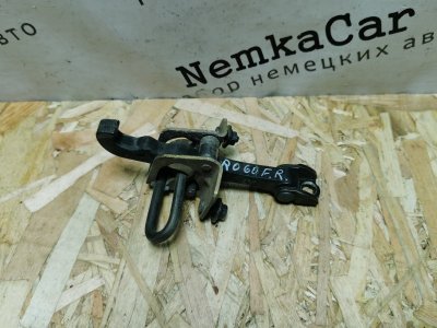 Ограничитель двери VOLVO XC90 2004