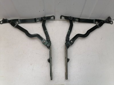 Петля капота Opel Omega B