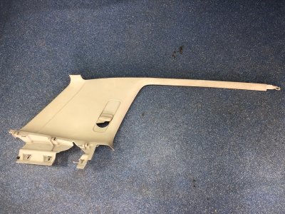 Обшивка багажника Volkswagen Golf 3