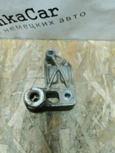 Кронштейн стабилизатора Mercedes W211