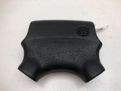Подушка безопасности в руль Volkswagen Golf 3