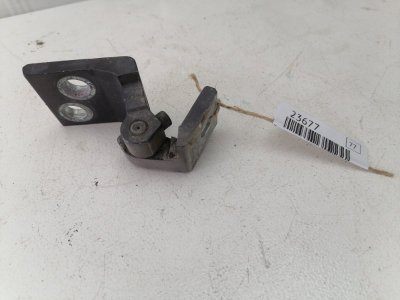 Петля двери Volkswagen Golf 3