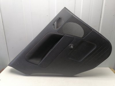 Обшивка двери Ford Fusion