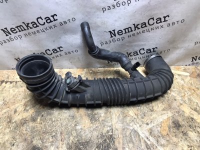 Патрубок воздушного фильтра Mercedes Vito 2004 639