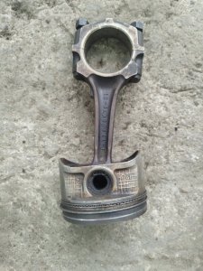 Поршень Nissan Primera P10
