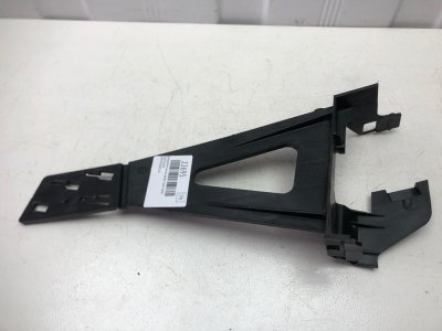 Кронштейн замка двери Ford Fusion