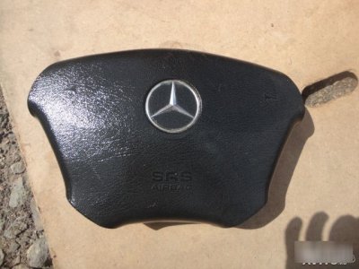 Подушка безопасности Mercedes
