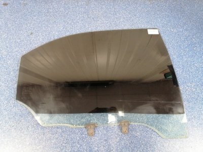 Стекло двери Hyundai Sonata EF