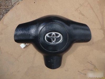 Подушка безопасности в руль Toyota