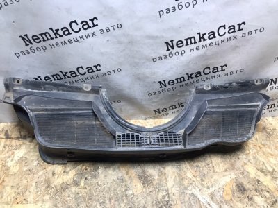 Жабо Mercedes E-Classe W124 1992