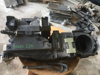 Корпус печки Mercedes S W220