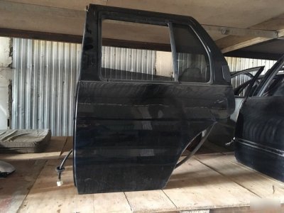 Дверь Nissan Pathfinder R50